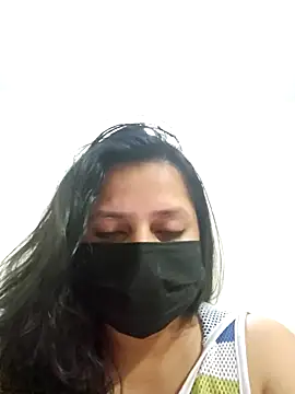 Punecouple5 online show from September 17, 2025, 6:42 pm