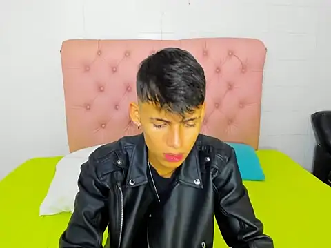 asbeell grigory online show from September 29, 2025, 8:13 pm