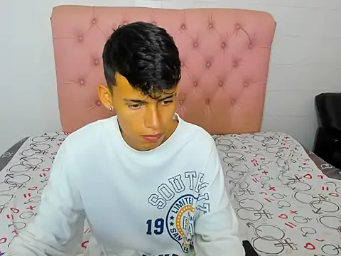 asbeell grigory online show from October 10, 2025, 9:14 pm