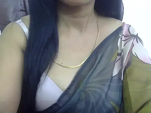 Snapshot of MISS_SOMIYA chatting on October 27, 2025, 9:35 am MISS SOMIYA online show from October 27, 2025, 9:35 am