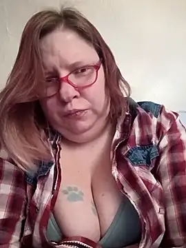 Snapshot of Gabbygade chatting on March 29, 2026, 7:36 pm Gabbygade online show from March 29, 2026, 7:36 pm