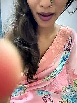 Drive girl online show from September 30, 2025, 11:21 pm