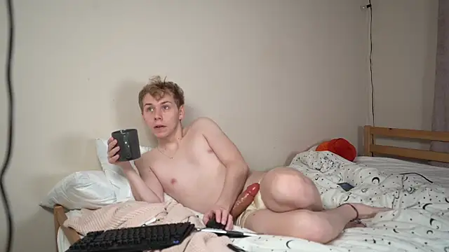 scottishtwink01 online show from November 16, 2025, 6:46 pm