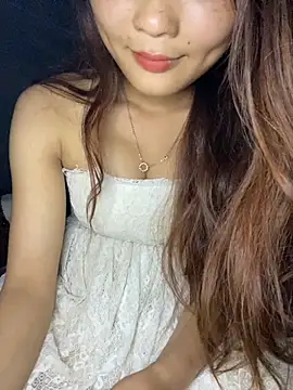 Snapshot of Thanh-18 chatting on September 11, 2025, 2:39 pm Thanh-18 online show from September 11, 2025, 2:39 pm