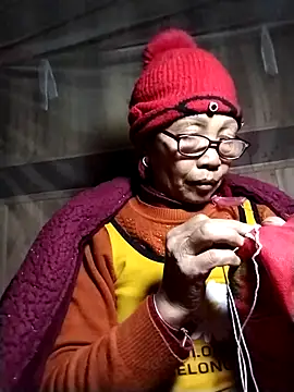 -Xuka-200 online show from January 6, 2026, 11:47 am