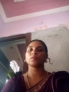 Snapshot of Notyriya7 chatting on October 7, 2025, 2:58 pm Notyriya7 online show from October 7, 2025, 2:58 pm