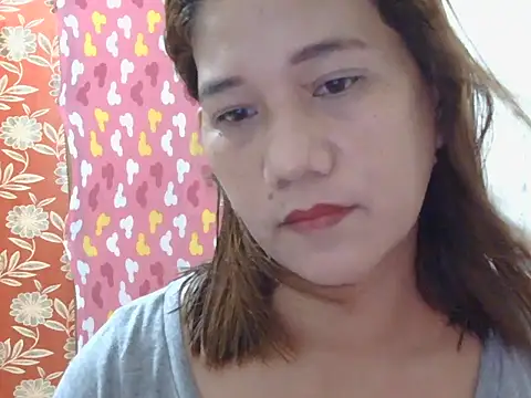 Kayden Cruz online show from September 18, 2025, 1:40 am