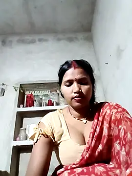 Snapshot of Cm_pooja chatting on July 13, 2026, 4:32 pm Cm pooja online show from July 13, 2026, 4:32 pm