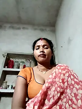 Snapshot of Cm_pooja chatting on July 18, 2026, 7:17 pm Cm pooja online show from July 18, 2026, 7:17 pm