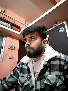 soniriyaa010101 online show from January 17, 2026, 1:49 pm