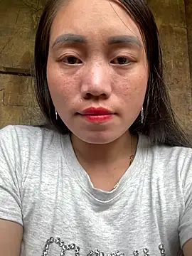 Snapshot of chipp-bong chatting on September 12, 2025, 1:17 am chipp-bong online show from September 12, 2025, 1:17 am