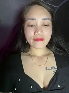 chipp-bong online show from November 5, 2025, 1:00 pm