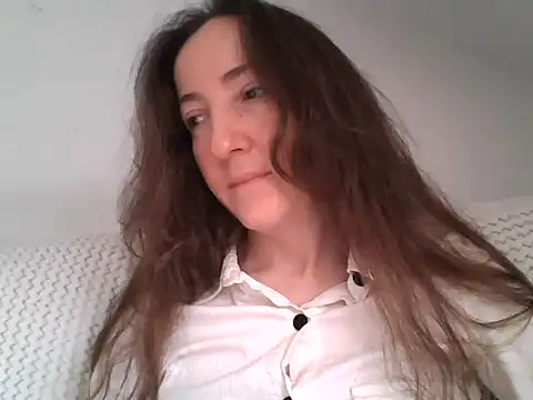 Snapshot of Valessya chatting on May 9, 2026, 9:14 am Valessya online show from May 9, 2026, 9:14 am