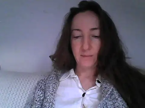Snapshot of Valessya chatting on May 14, 2026, 5:53 pm Valessya online show from May 14, 2026, 5:53 pm