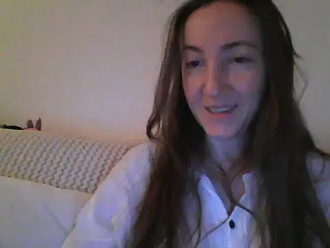 Snapshot of Valessya chatting on May 16, 2026, 11:14 pm Valessya online show from May 16, 2026, 11:14 pm
