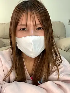 Snapshot of -Hikari-00- chatting on February 9, 2026, 1:20 am -Hikari-00- online show from February 9, 2026, 1:20 am