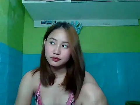 Snapshot of Onetime_forever4you chatting on November 17, 2025, 11:16 am Onetime forever4you online show from November 17, 2025, 11:16 am