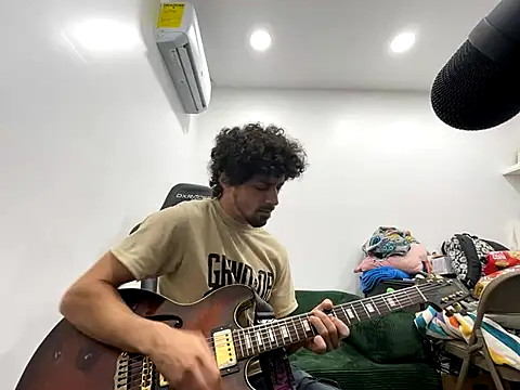 Stringin69 online show from November 30, 2025, 8:13 pm