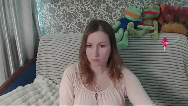 LesanaMagic online show from May 25, 2026, 4:57 pm