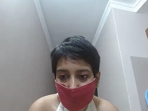 suzen night online show from November 28, 2025, 3:47 pm