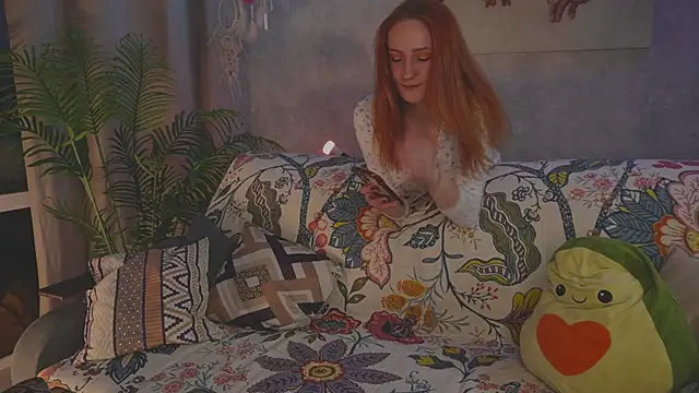 Snapshot of Charming_winky chatting on October 3, 2025, 3:42 pm Charming winky online show from October 3, 2025, 3:42 pm