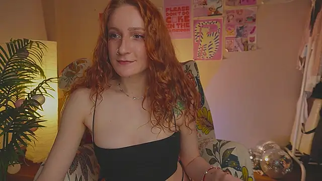 Snapshot of Charming_winky chatting on November 11, 2025, 6:19 pm Charming winky online show from November 11, 2025, 6:19 pm