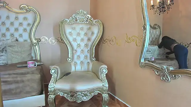 Jenni Zeller online show from November 4, 2025, 12:04 pm