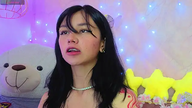 april bennett online show from April 11, 2026, 1:15 pm