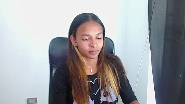 BiancaEmber9 online show from September 10, 2025, 3:45 pm
