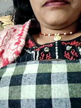 SweetKomal89 online show from January 14, 2026, 6:35 pm