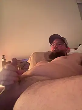 InfamousThatguy1101 online show from May 19, 2026, 1:56 am