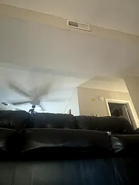 bigbd94 online show from October 31, 2025, 2:07 pm