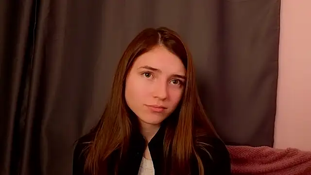 KeikoWideman online show from October 21, 2025, 7:36 pm