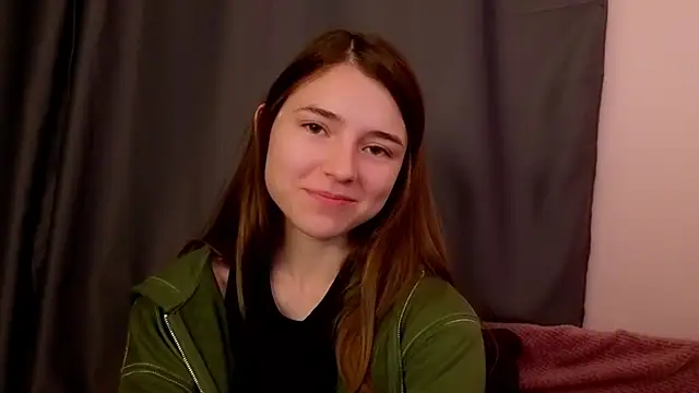 KeikoWideman online show from October 24, 2025, 7:43 pm