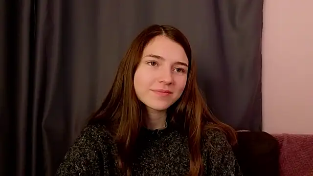 KeikoWideman online show from October 28, 2025, 7:49 pm