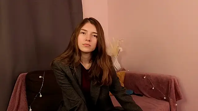 KeikoWideman online show from November 8, 2025, 8:07 pm