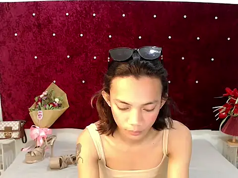Snapshot of XxMissBEAUTYFULLxX chatting on September 17, 2025, 5:31 am XxMissBEAUTYFULLxX online show from September 17, 2025, 5:31 am