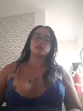 Snapshot of romerasexy chatting on October 26, 2025, 6:03 pm romerasexy online show from October 26, 2025, 6:03 pm
