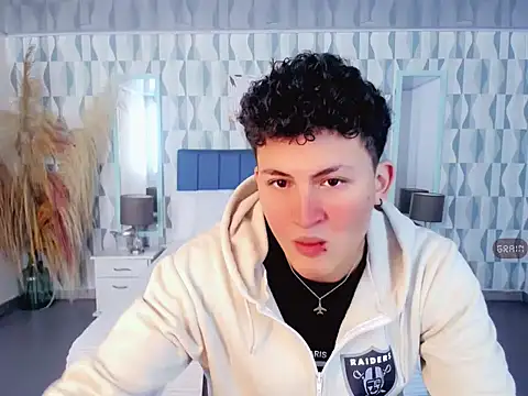 Axel savage online show from October 22, 2025, 12:05 pm