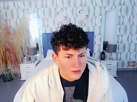 Axel savage online show from November 5, 2025, 12:05 pm