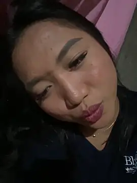 Snapshot of cassie_cakes chatting on September 15, 2025, 1:11 pm cassie cakes online show from September 15, 2025, 1:11 pm