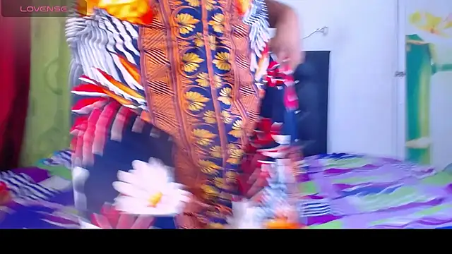 Gracce-Smith online show from October 12, 2025, 2:49 pm