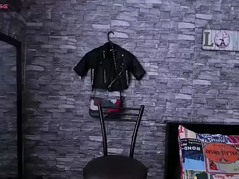 Inferno Molly online show from October 9, 2025, 2:26 pm