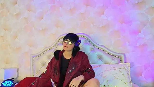 RobinBennett online show from October 11, 2025, 3:50 am