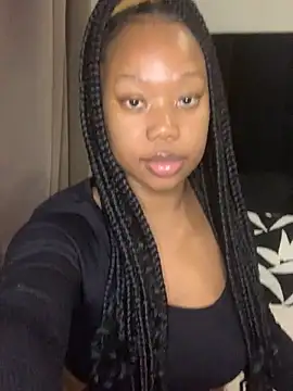 scrumptiousbaby online show from November 11, 2025, 12:27 pm