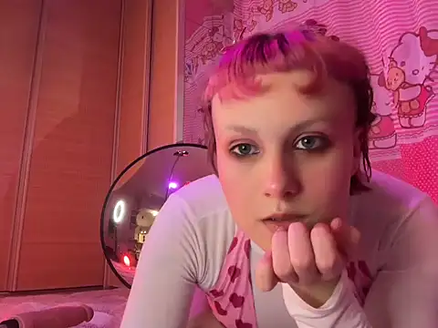 Snapshot of MystiqueRoxy chatting on September 11, 2025, 1:49 am MystiqueRoxy online show from September 11, 2025, 1:49 am