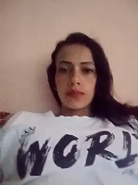 Mariam Lopez   online show from February 24, 2026, 7:45 pm