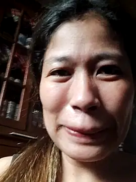Sweet Asian25 online show from July 15, 2026, 10:04 pm