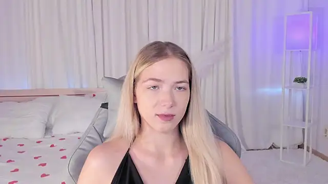 Susan Mimi online show from October 7, 2025, 4:53 am