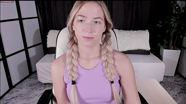 Susan Mimi online show from October 11, 2025, 3:06 am